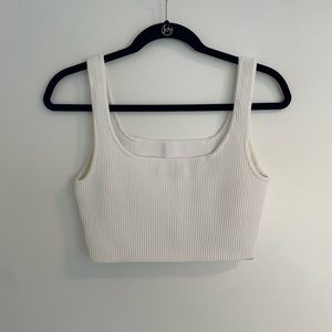 Aritzia babaton sculpt knit squareneck cropped tank. Medium. White.